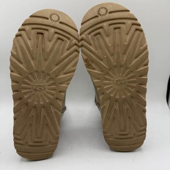 Ugg Classic Gray Mini Metallic Silver Women’s 6 - Picture 9 of 10